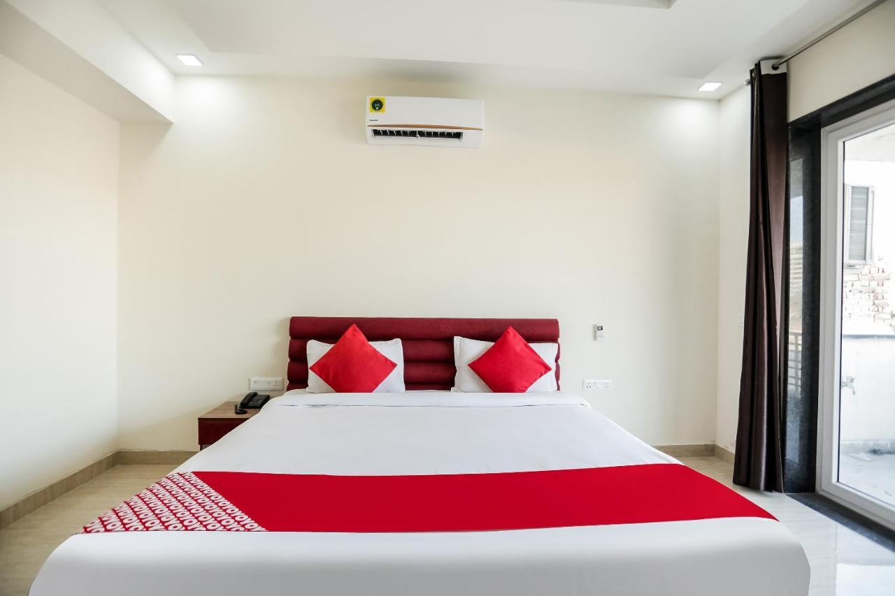 Oyo 65118 Hotel Vatika Gurgaon Luaran gambar