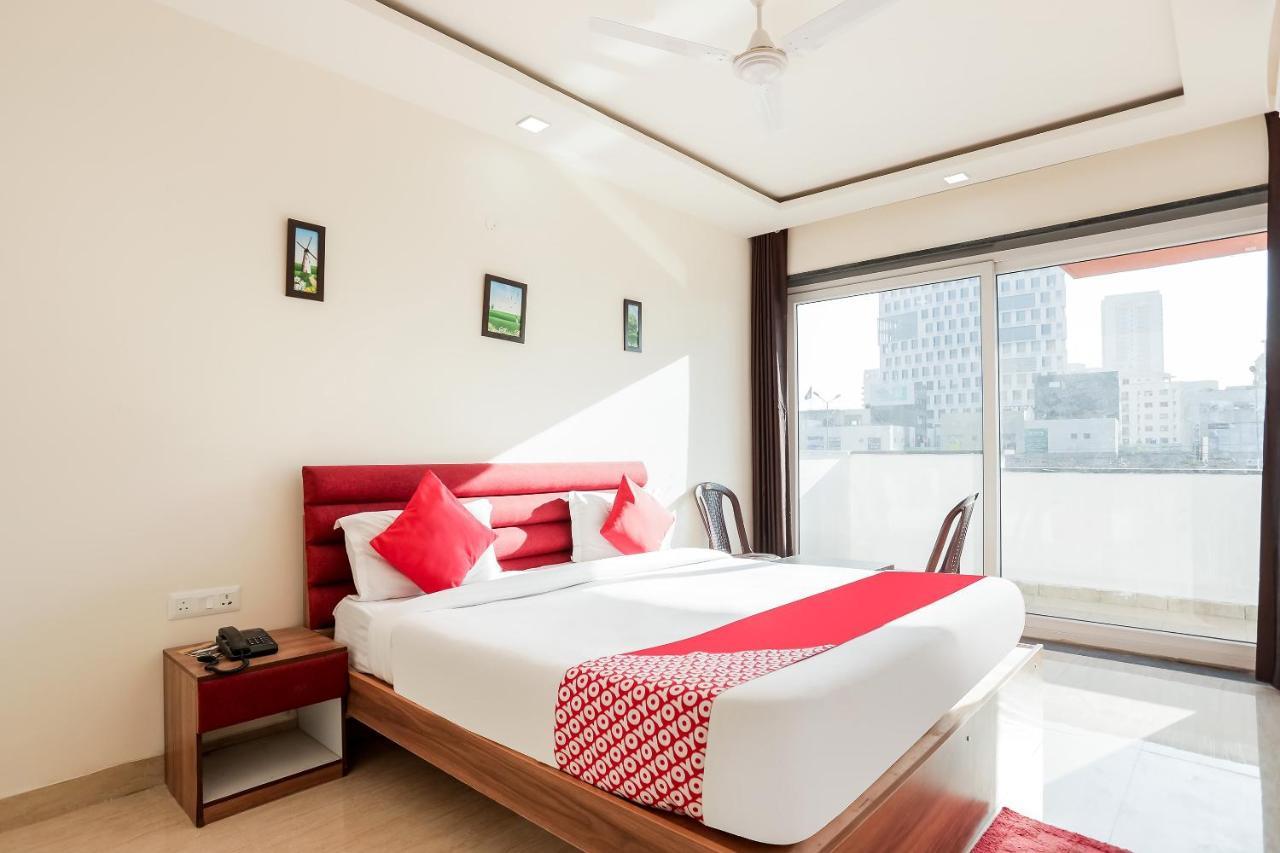 Oyo 65118 Hotel Vatika Gurgaon Luaran gambar